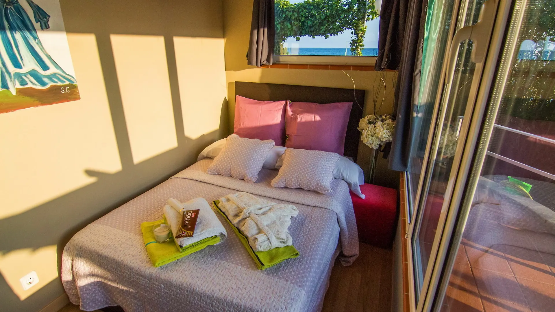 Beach House Barcelona Hot Tub And Beach Access Malgrat de Mar 0*,  Spain